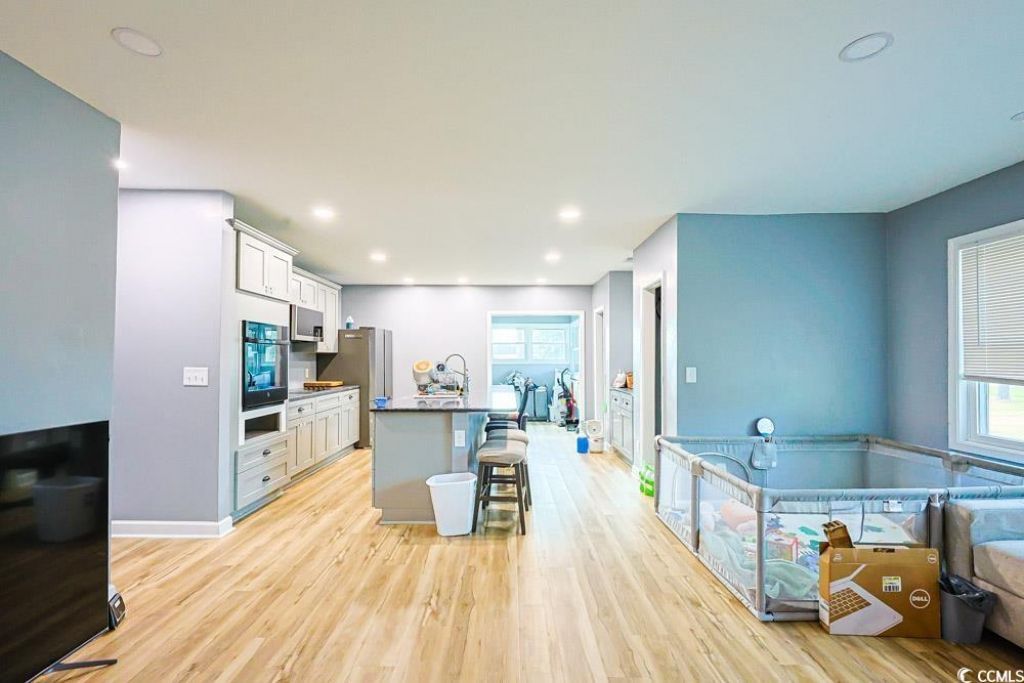 2644 Highway 701 North Photo 5