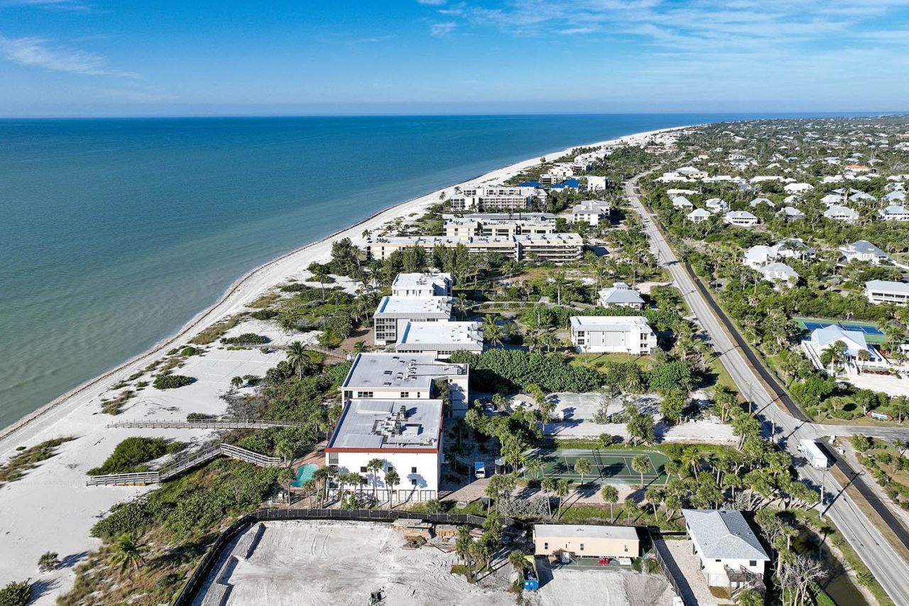 2629 W. Gulf Dr., Unit 3B, Sanibel, FL 33957 Photo
