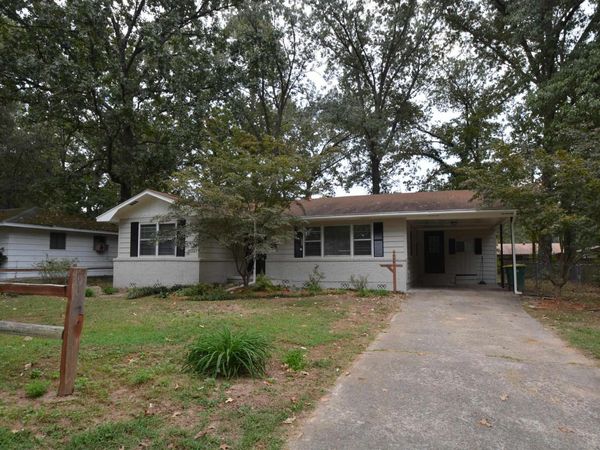 5709 Windamere Drive, Little Rock, AR 72209