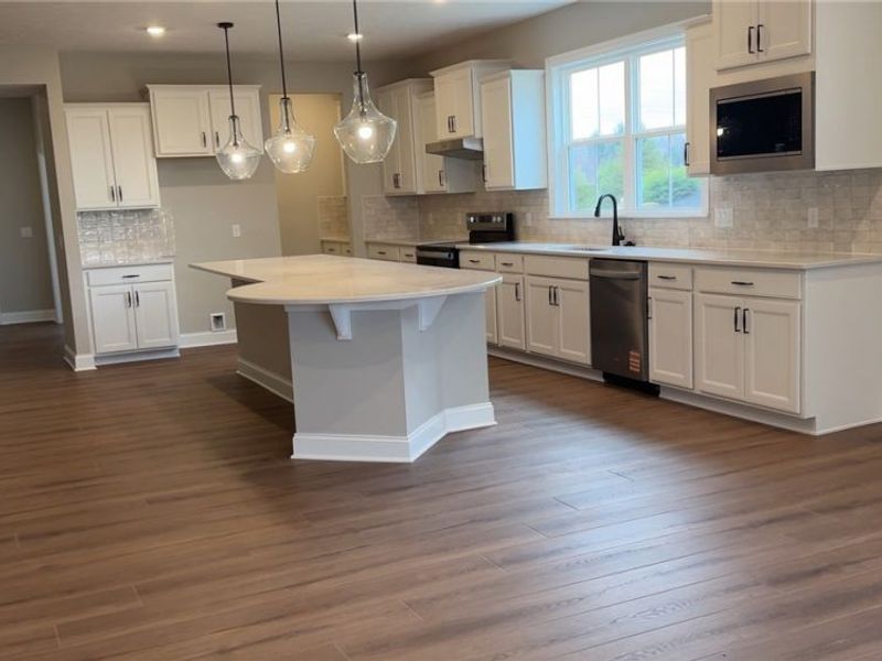 913 Arthur Trail, Aurora, OH 44202 Photo 4