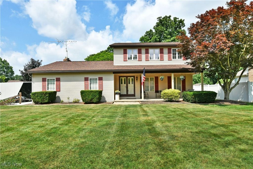 8518 Four Seasons Trail, Poland, OH 44514 Main Photo