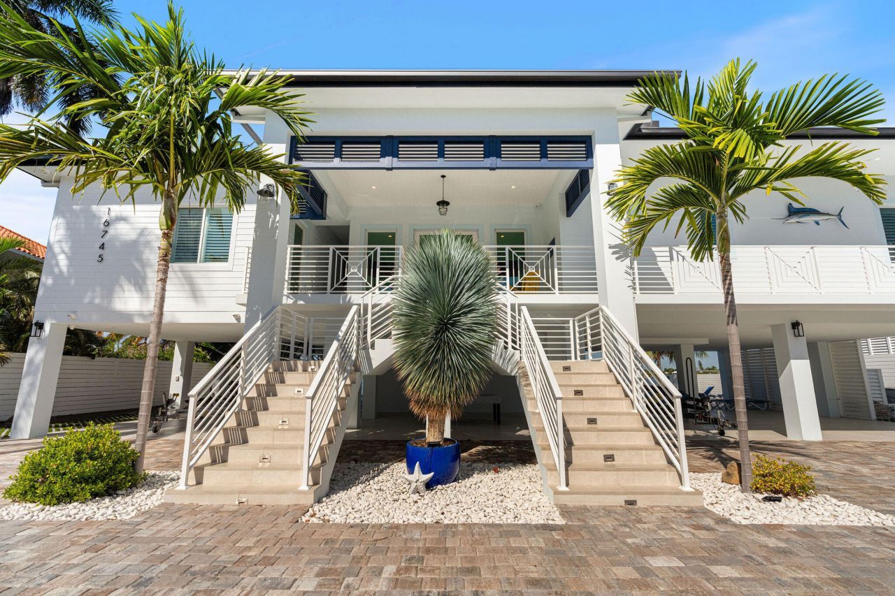 16745 Tamarind Road, Sugarloaf, FL 33042 Photo