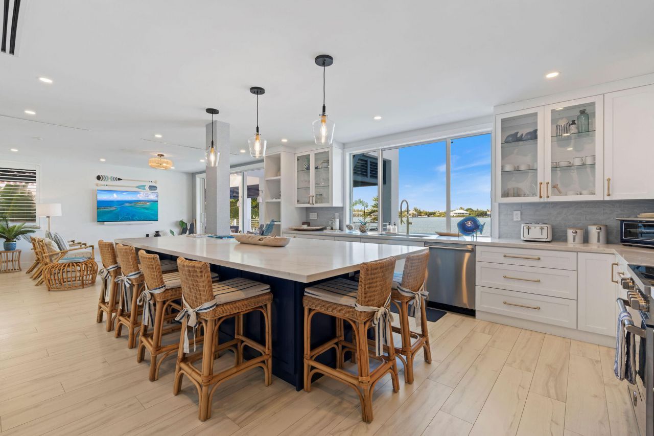 16745 Tamarind Road, Sugarloaf, FL 33042 Photo