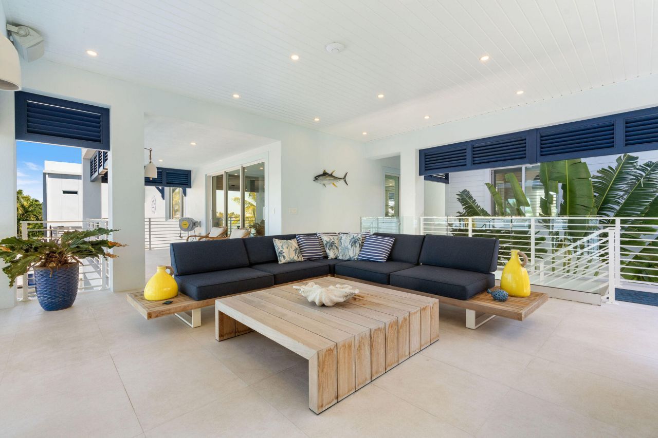 16745 Tamarind Road, Sugarloaf, FL 33042 Photo