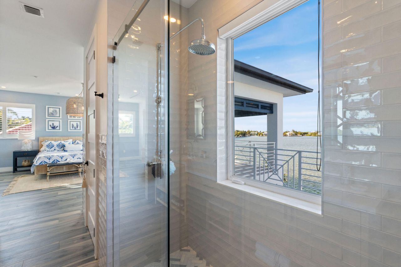 16745 Tamarind Road, Sugarloaf, FL 33042 Photo