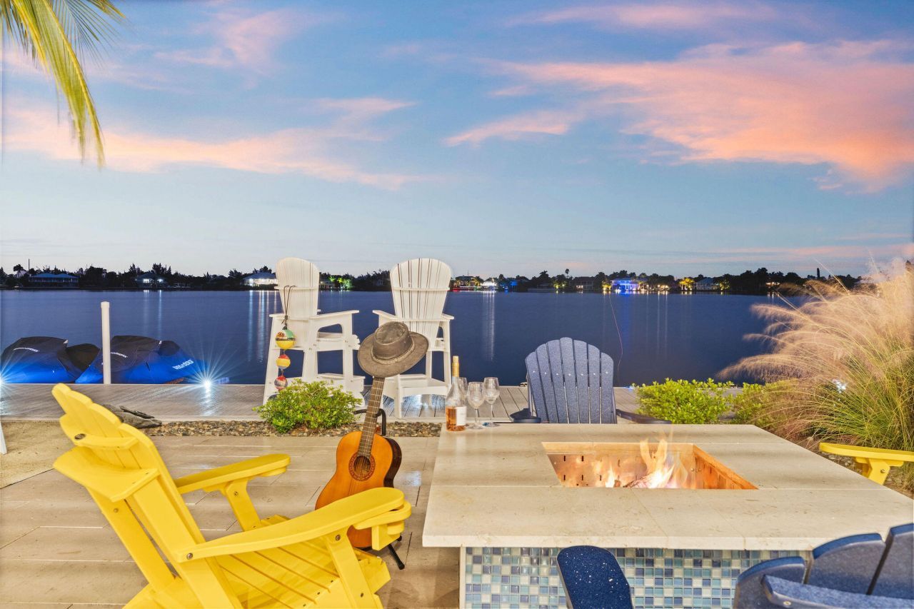 16745 Tamarind Road, Sugarloaf, FL 33042 Photo