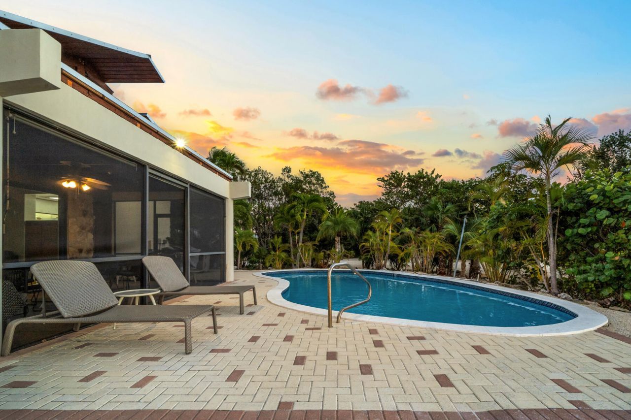 115 Windy Point Circle, Marathon, FL 33050 Photo