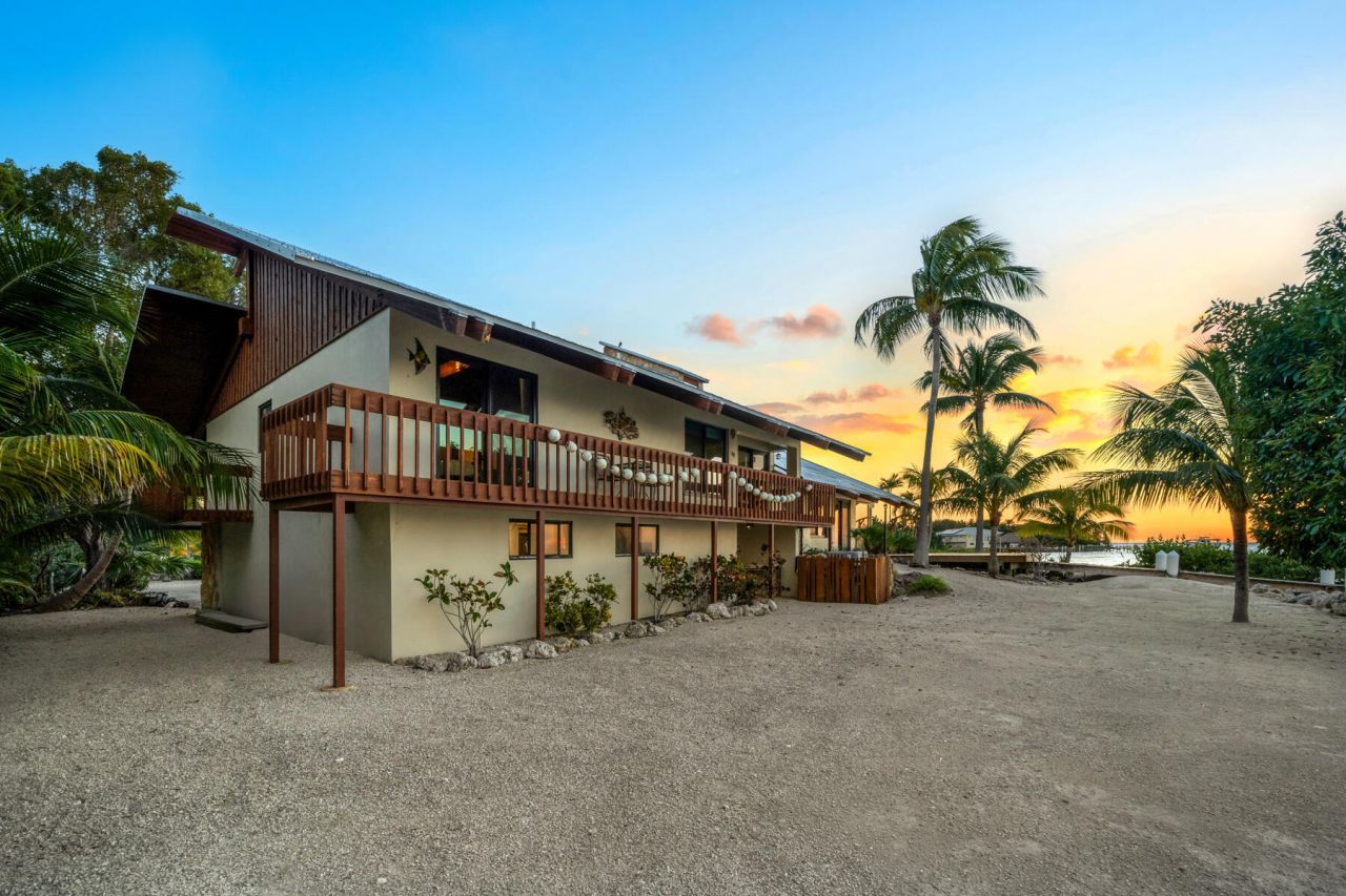 115 Windy Point Circle, Marathon, FL 33050 Photo