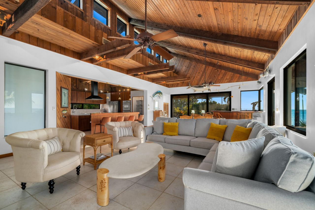 115 Windy Point Circle, Marathon, FL 33050 Photo