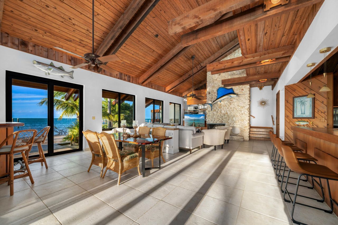 115 Windy Point Circle, Marathon, FL 33050 Photo