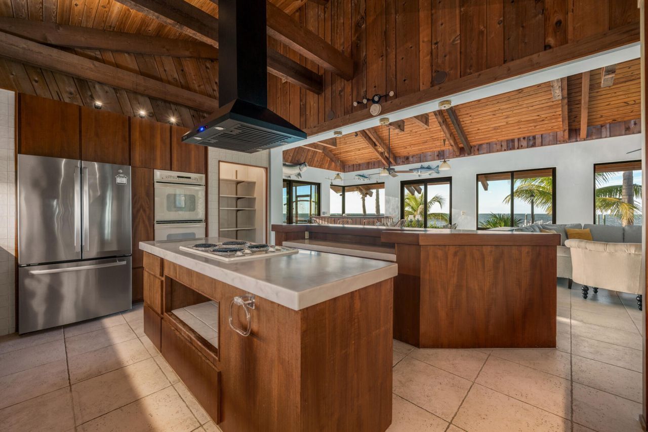 115 Windy Point Circle, Marathon, FL 33050 Photo