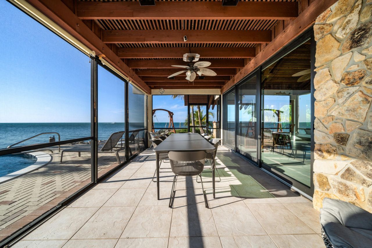 115 Windy Point Circle, Marathon, FL 33050 Photo