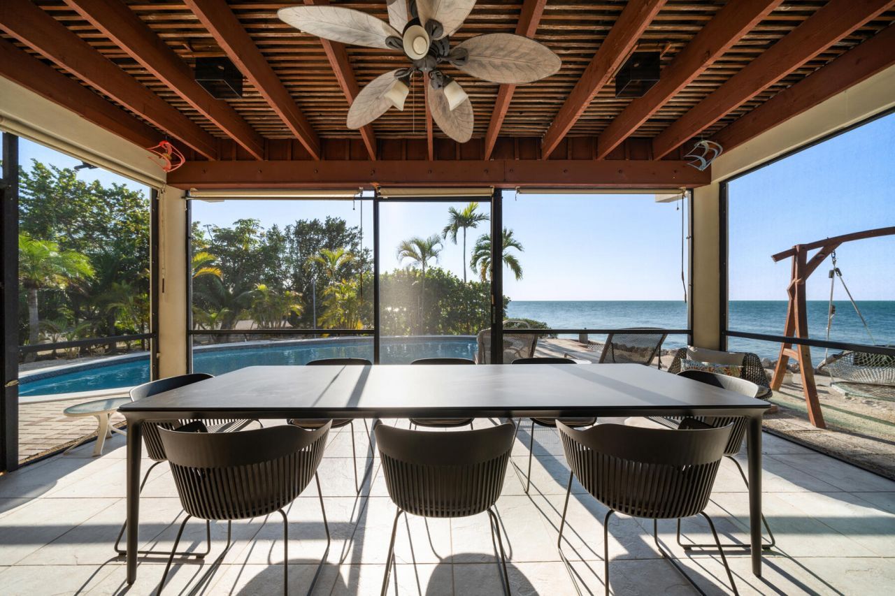 115 Windy Point Circle, Marathon, FL 33050 Photo