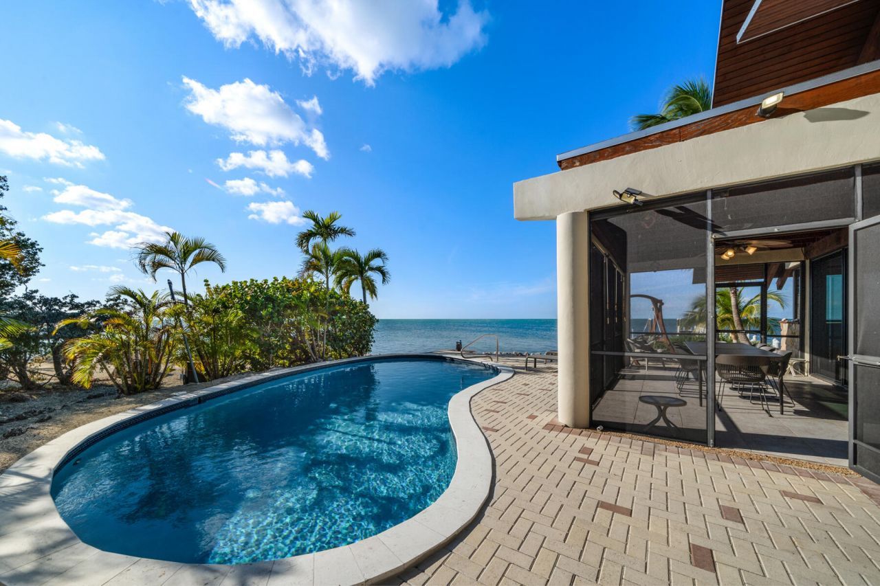 115 Windy Point Circle, Marathon, FL 33050 Photo