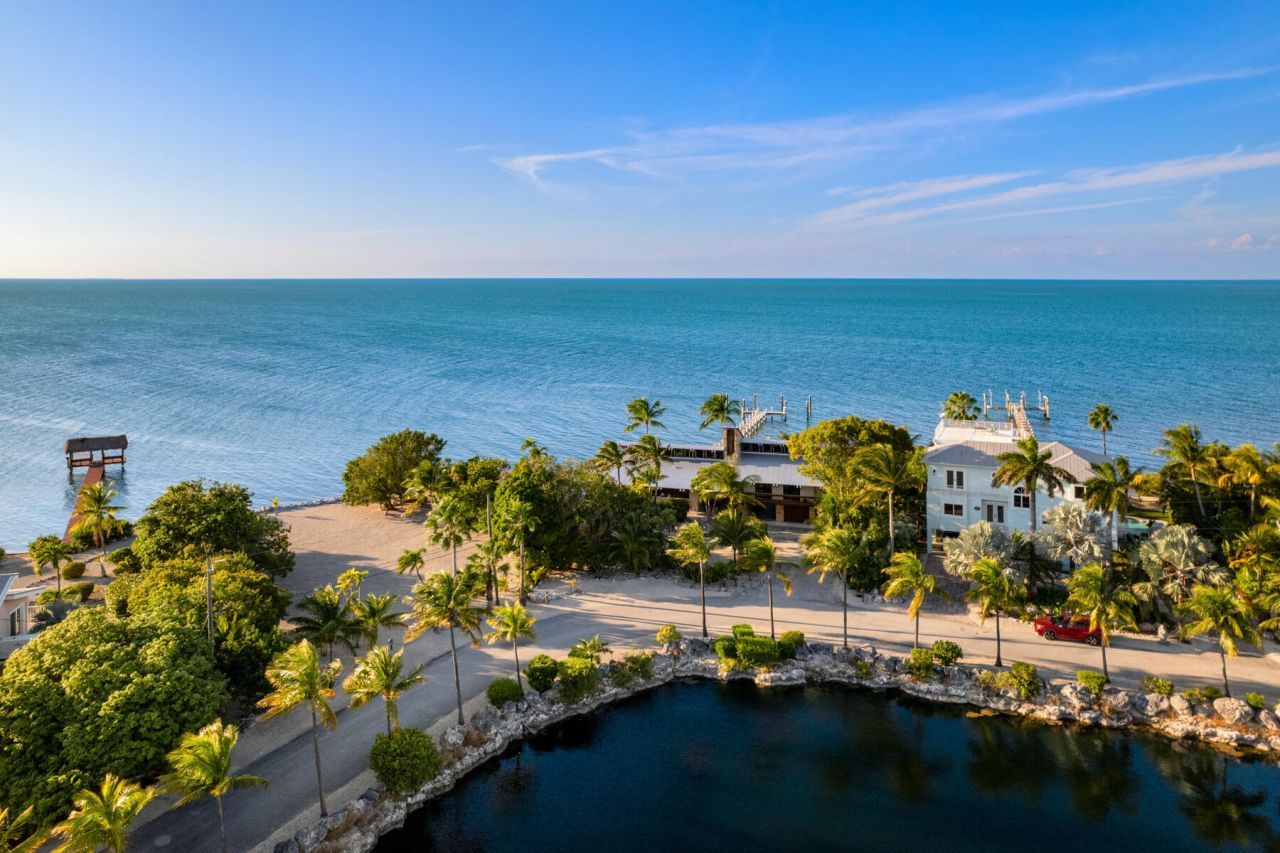 115 Windy Point Circle, Marathon, FL 33050 Photo