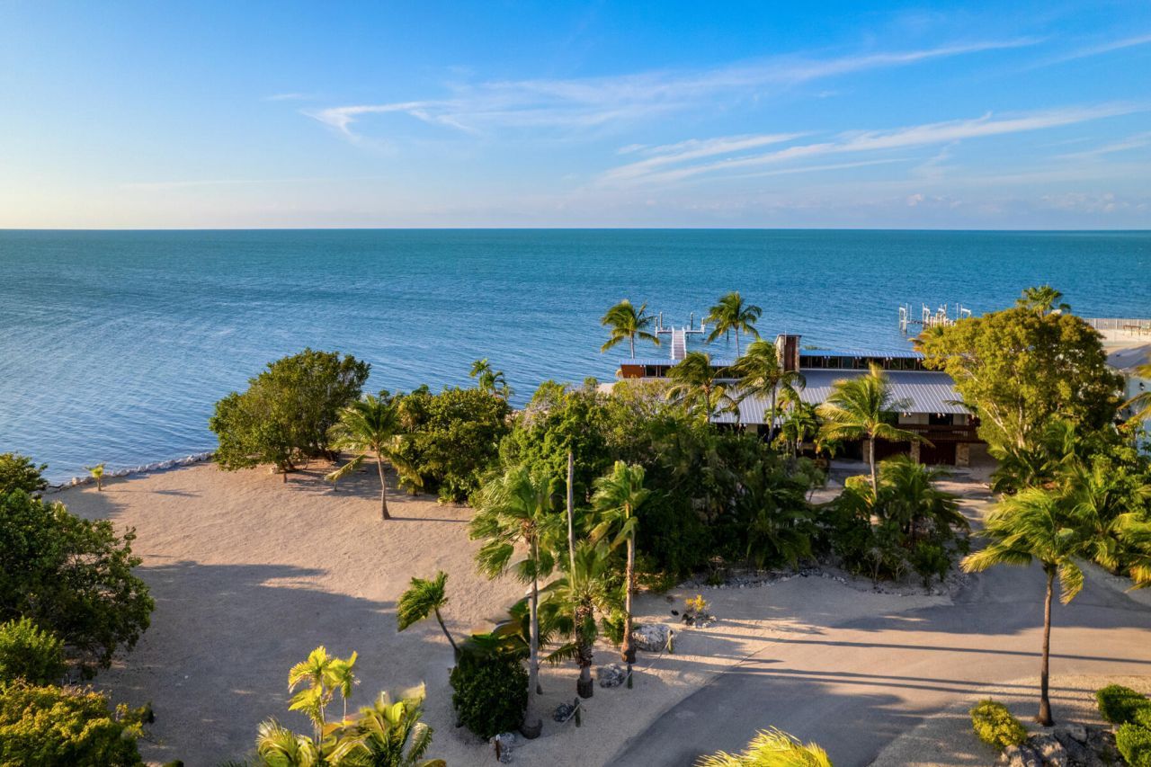 115 Windy Point Circle, Marathon, FL 33050 Photo