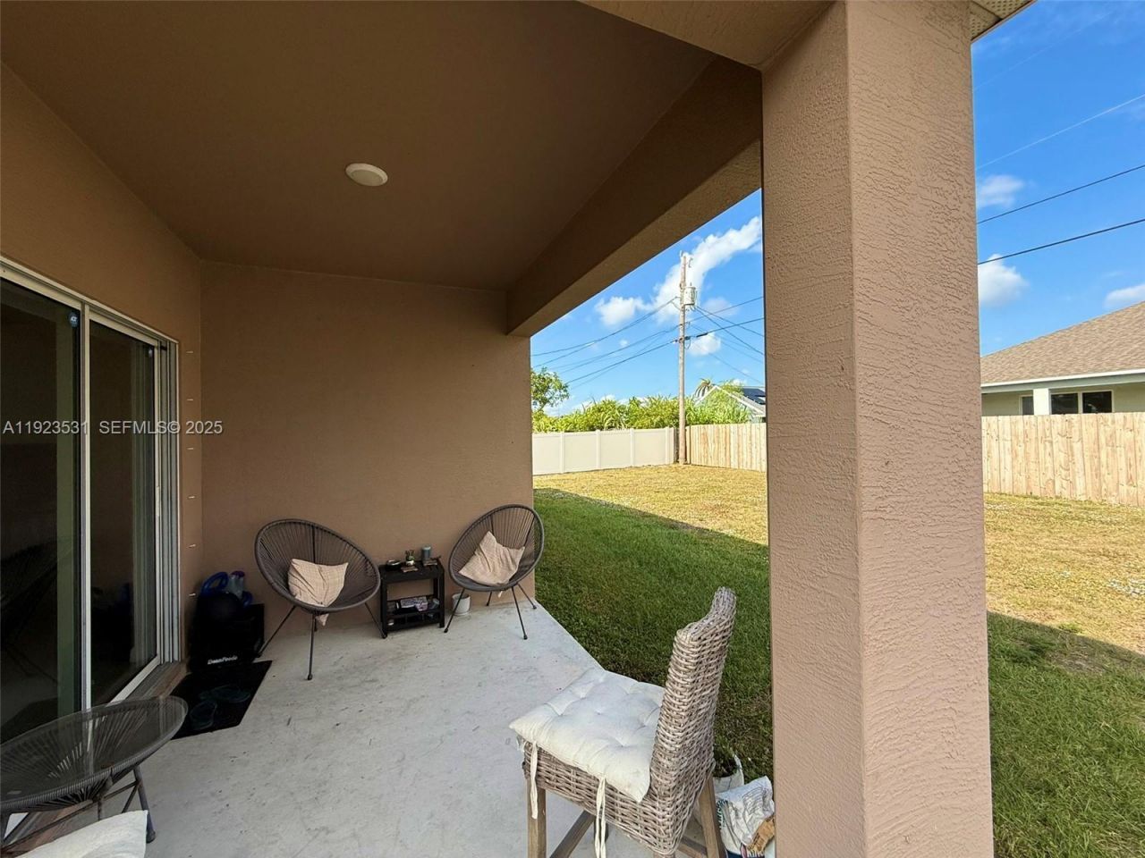 517 SW Lacroix Ave, Port Saint Lucie, FL 34953 Photo