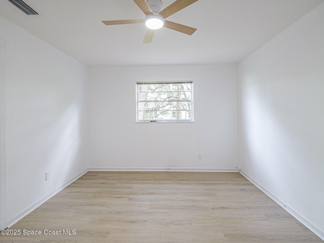 612 Bayharbor Terrace, Sebastian, FL 32958 Photo