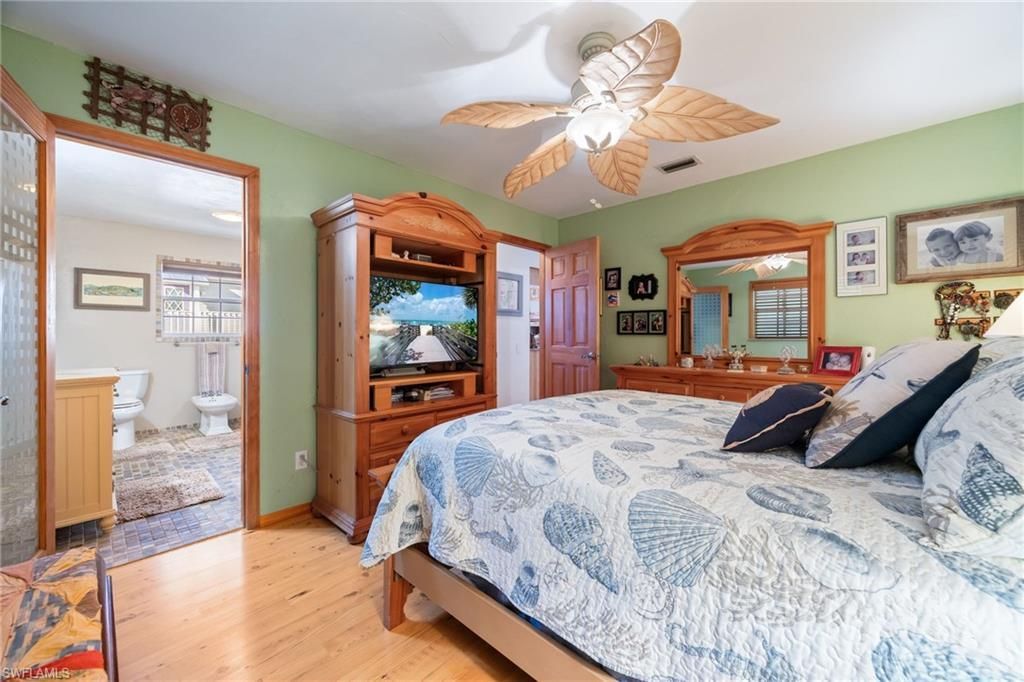 3374 York Rd, Saint James City, FL 33956 Photo