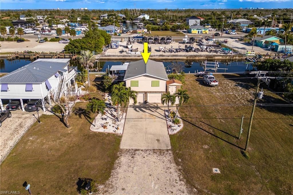 3374 York Rd, Saint James City, FL 33956 Photo