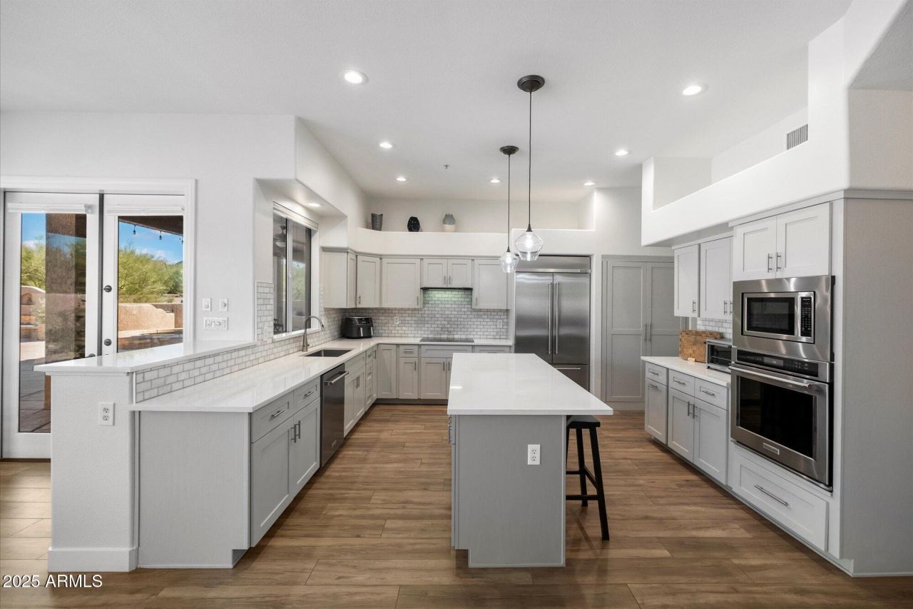8056 E Lariat Lane, Scottsdale, AZ 85255 Main Photo