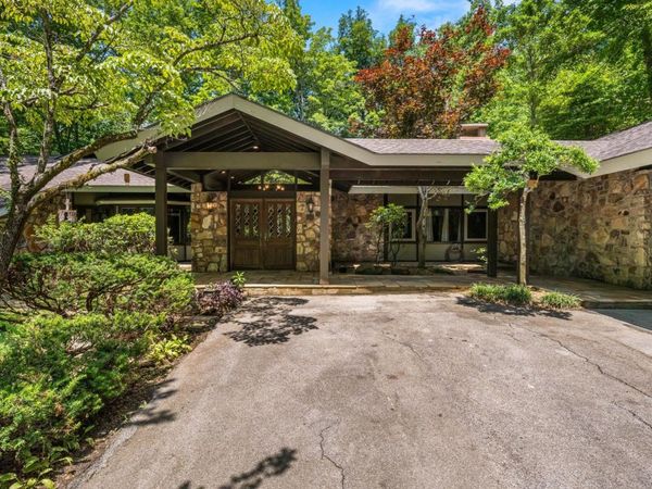 1115 Old Cartertown Rd, Gatlinburg, TN 37738