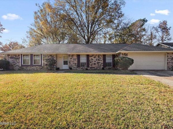 5205 Harrow Drive, Jackson, MS 39211