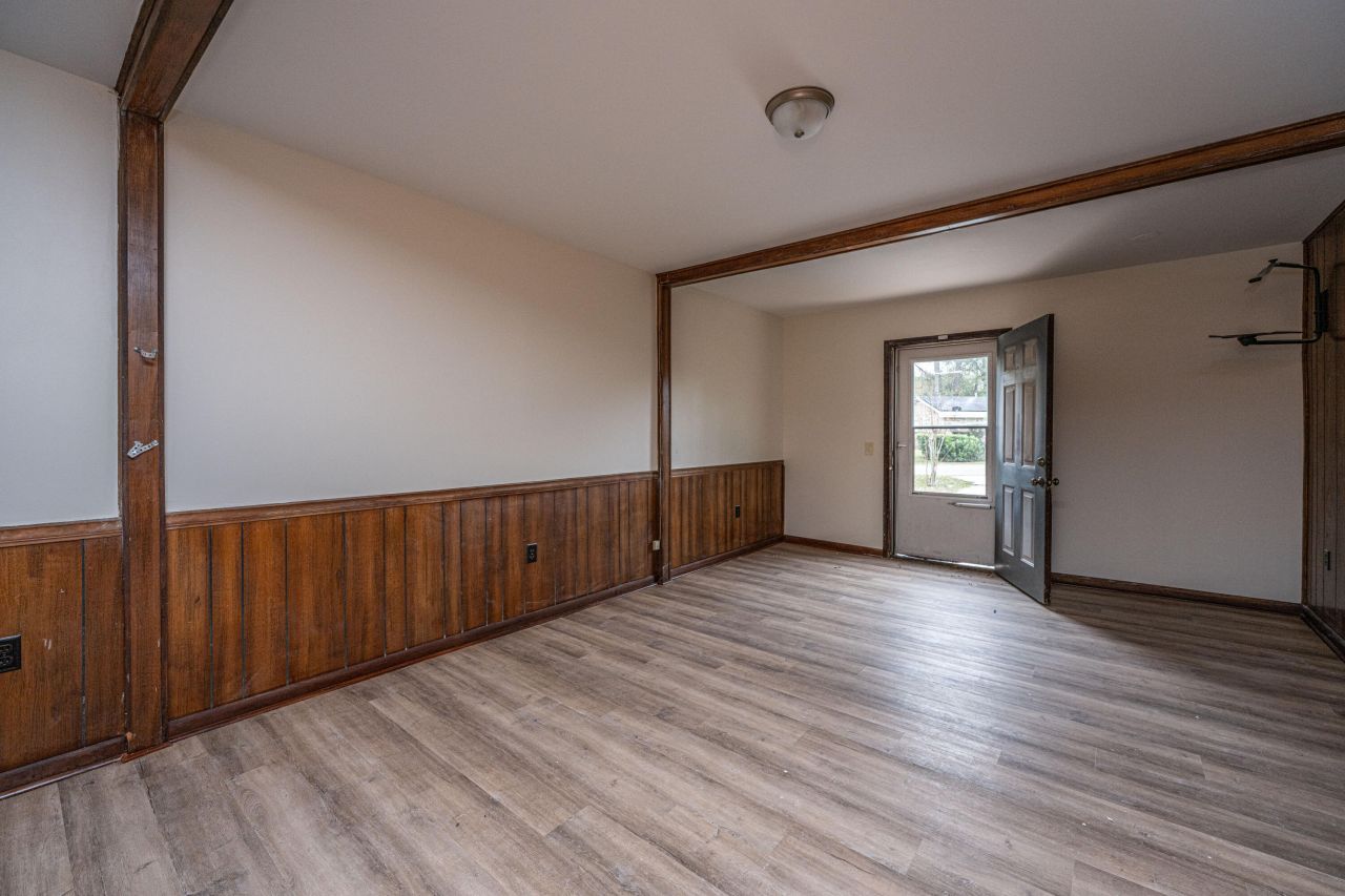 4408 Garwood Drive Photo 17