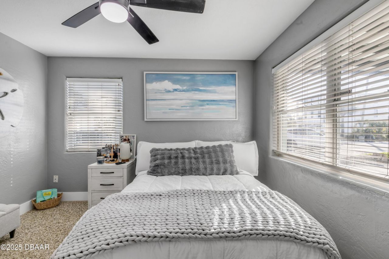 402 Lincoln Avenue, New Smyrna Beach, FL 32169 Photo