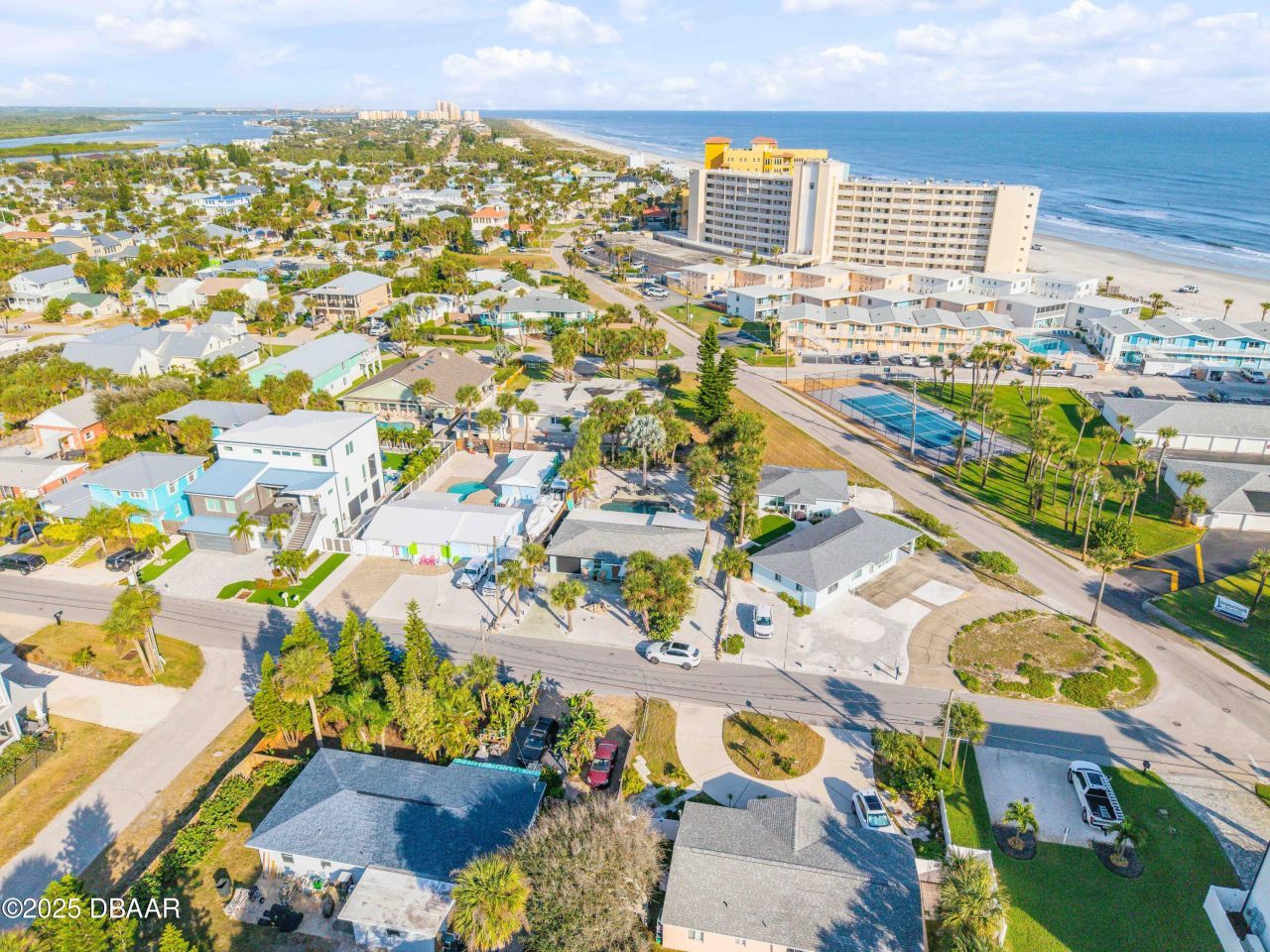 402 Lincoln Avenue, New Smyrna Beach, FL 32169 Photo