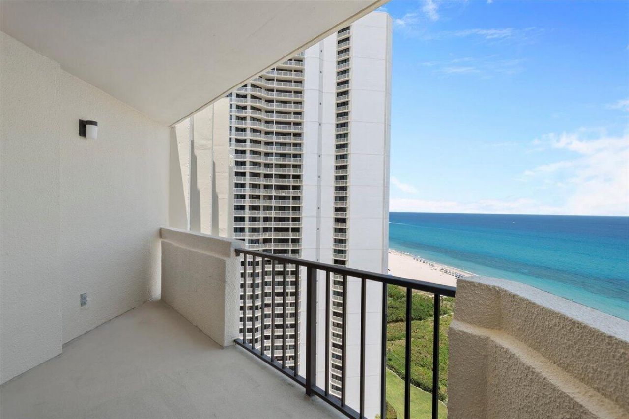 2800 N Ocean Drive, Unit B-24d, Singer Island, FL 33404 Photo