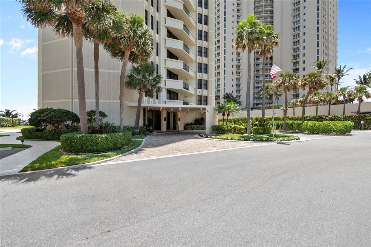 2800 N Ocean Drive, Unit B-24d, Singer Island, FL 33404 Photo