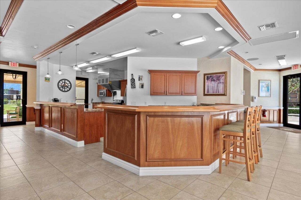 2800 N Ocean Drive, Unit B-24d, Singer Island, FL 33404 Photo