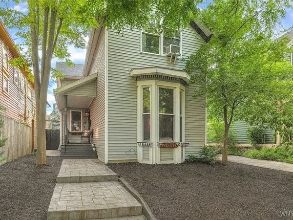 23 Plymouth Avenue, Buffalo, NY 14201