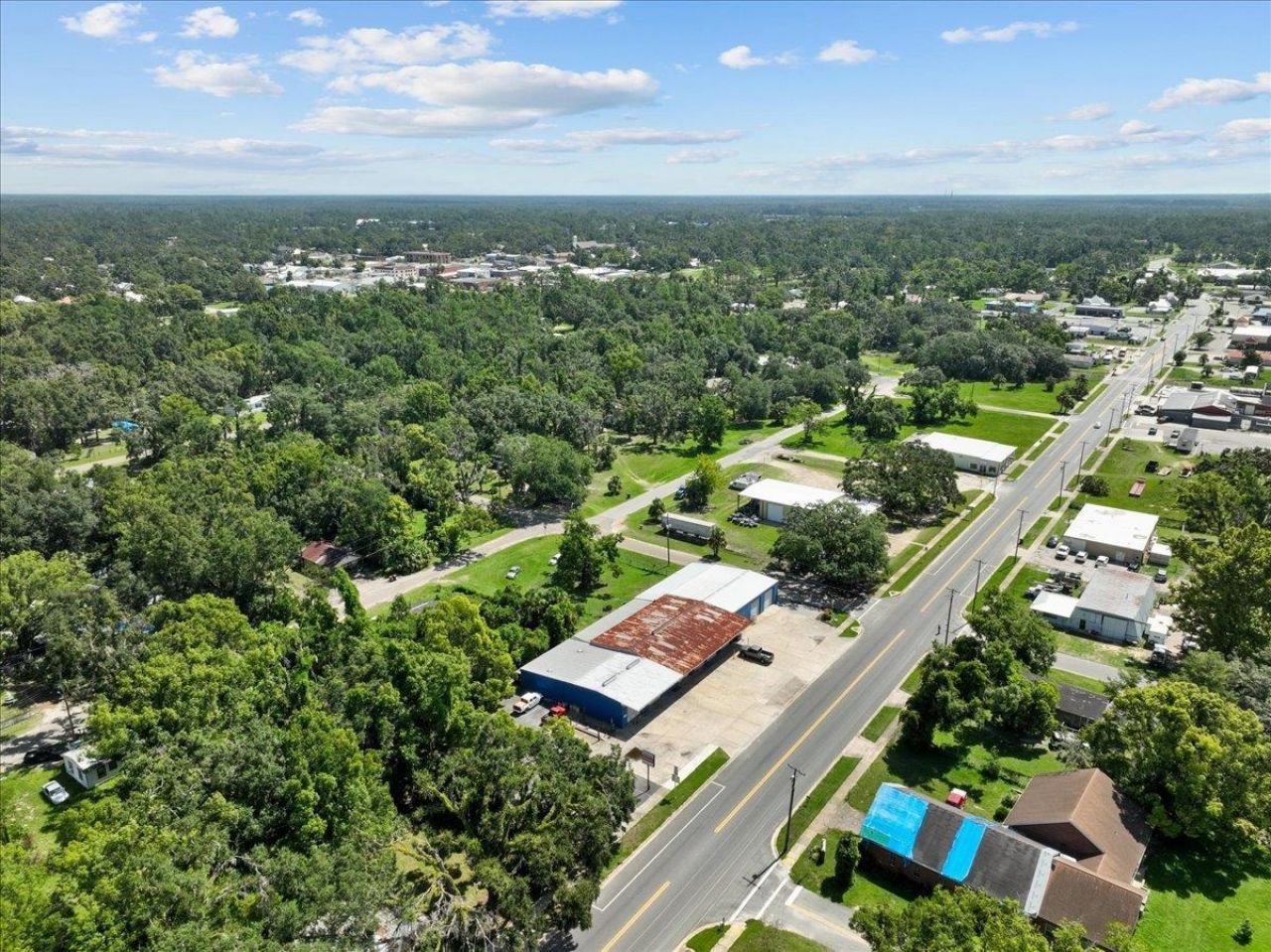 602 W Hampton Springs Avenue, Perry, FL 00000 Photo