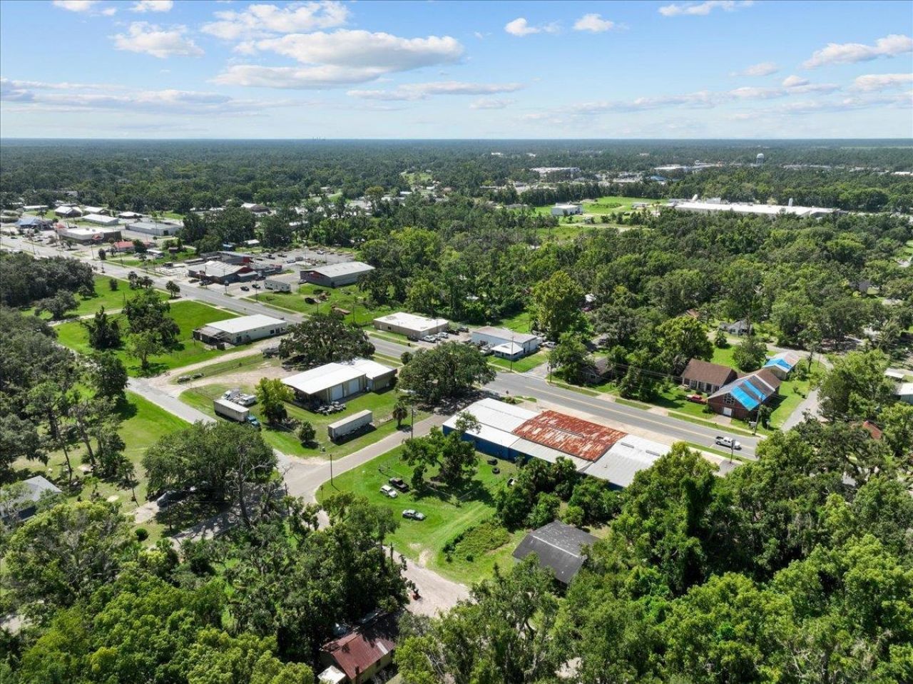 602 W Hampton Springs Avenue, Perry, FL 00000 Photo