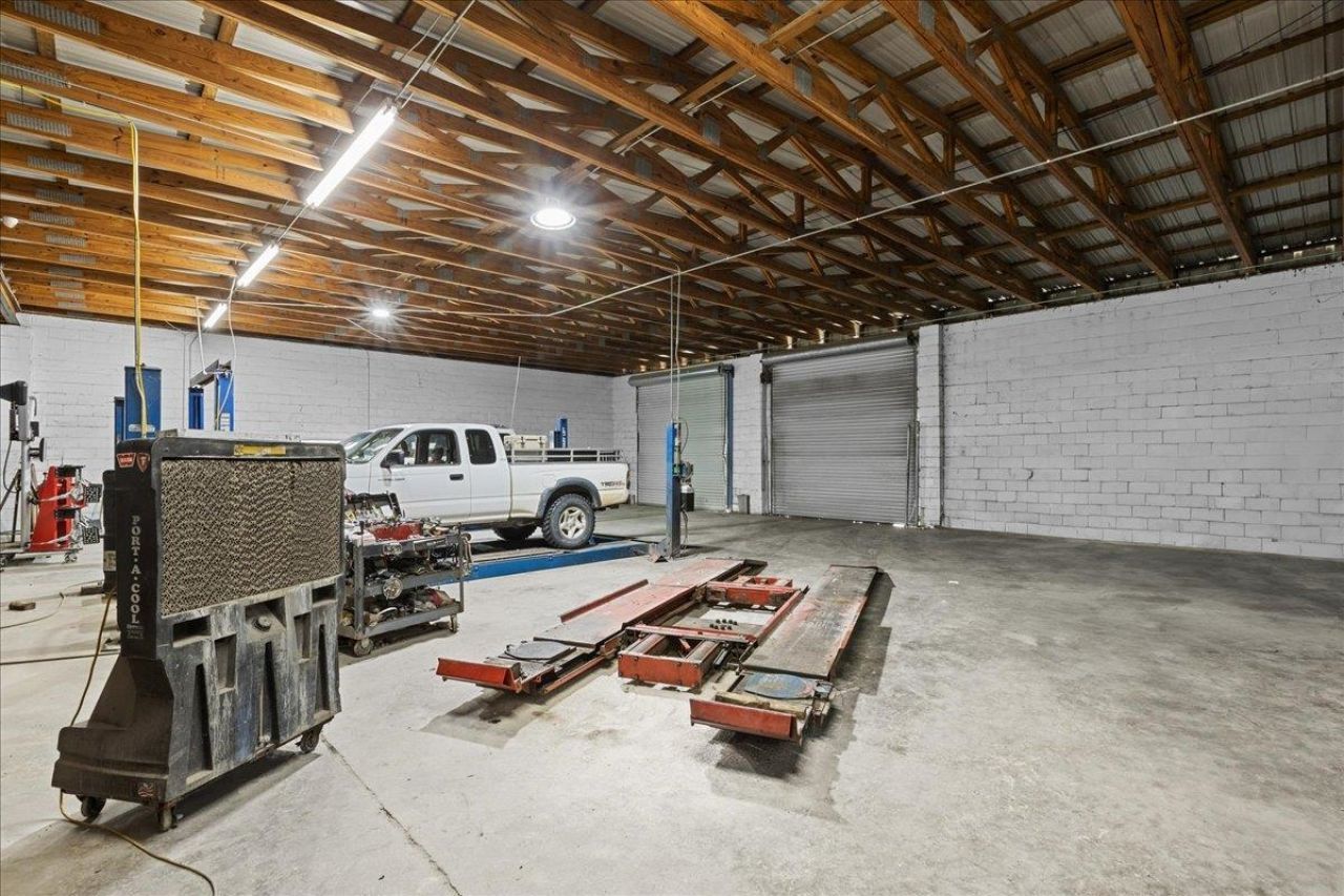 602 W Hampton Springs Avenue, Perry, FL 00000 Photo