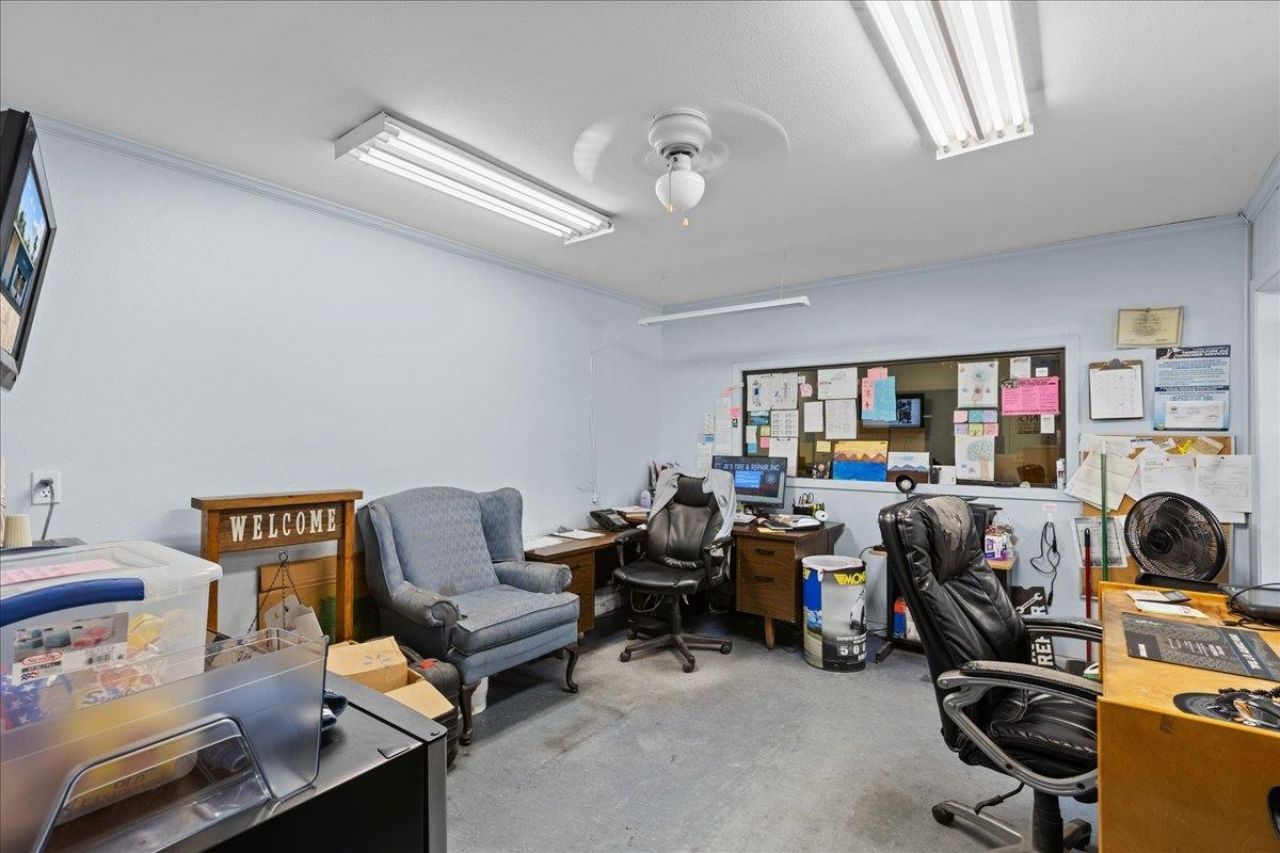 602 W Hampton Springs Avenue, Perry, FL 00000 Photo