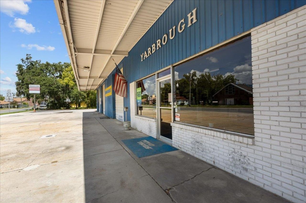 602 W Hampton Springs Avenue, Perry, FL 00000 Photo