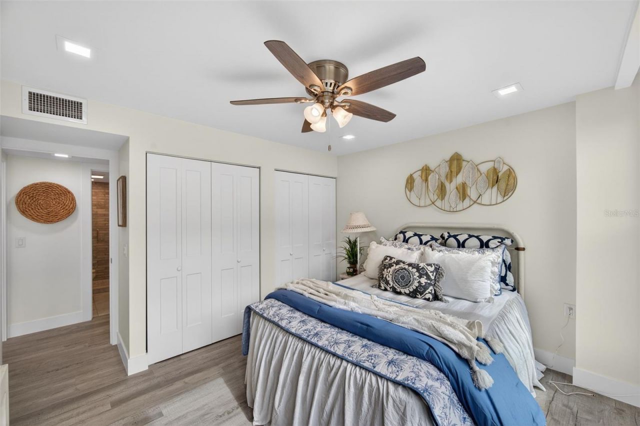 19701 Gulf Boulevard, Unit 120, Indian Shores, FL 33785 Photo