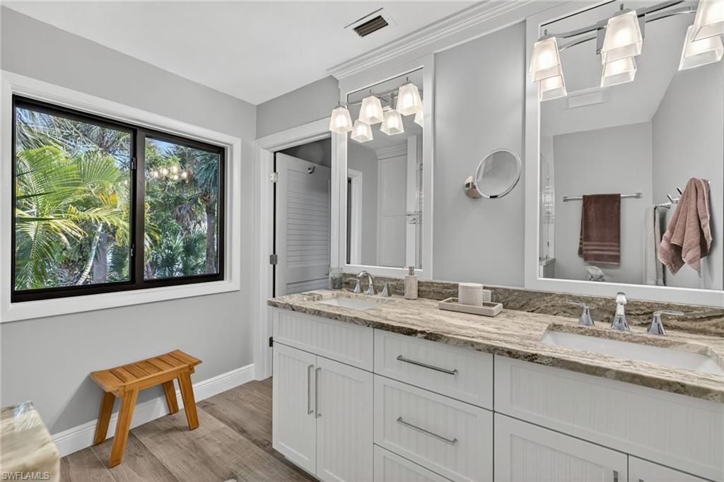 3990 Coquina Dr, Sanibel, FL 33957 Photo