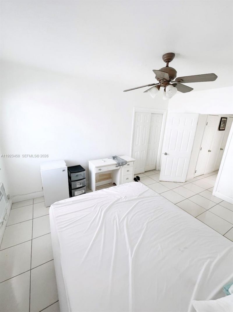 6895 Byron Ave, Unit 207, Miami Beach, FL 33009 Photo