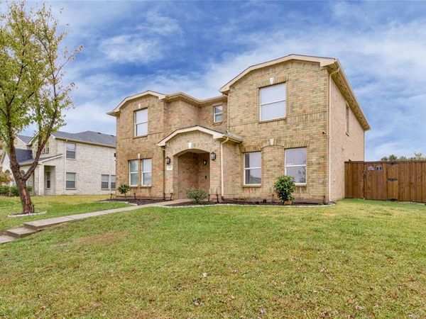 115 Tiger Trail, Cedar Hill, TX 75104
