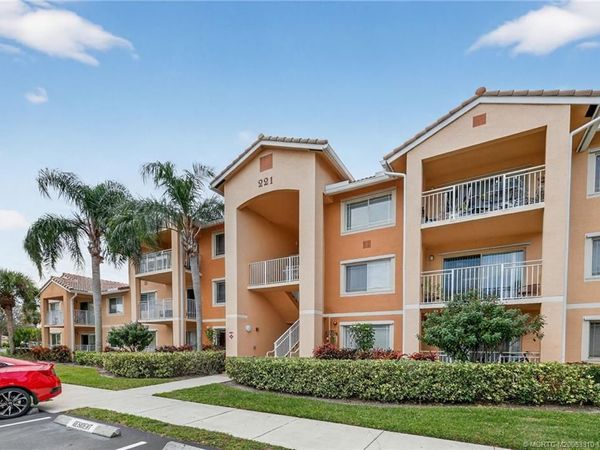 221 SW Palm Drive, Unit 104, Port St Lucie, FL 34986