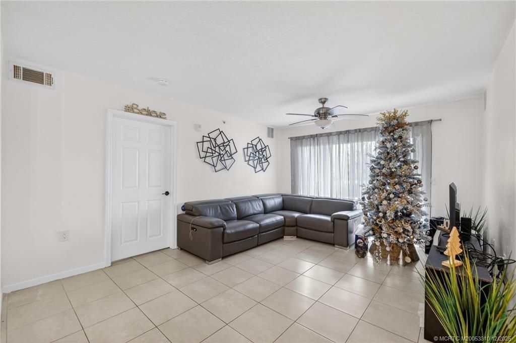 221 SW Palm Drive, Unit 104, Port Saint Lucie, FL 34986 Photo