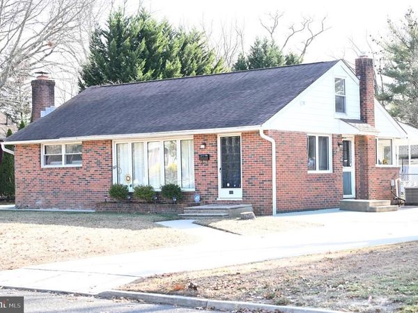 107 ROBIN LANE, VOORHEES, NJ 08043