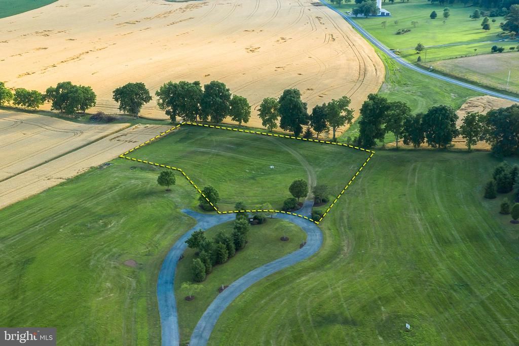 119 JAMESFIELD PLACE, MANHEIM, PA 17545