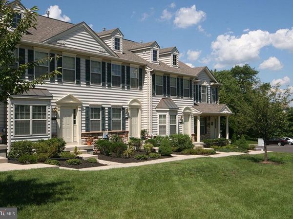 4168 SIGNATURE DRIVE, DOYLESTOWN, PA 18902