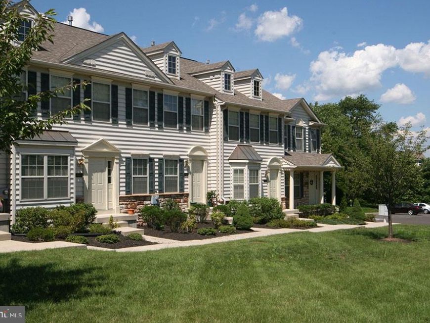 4168 Signature Drive, Doylestown, PA 18902 Main Photo