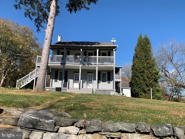 1250 APT. E NEW DANVILLE PIKE, LANCASTER, PA 17603